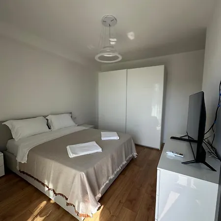 Aurela Διαμέρισμα