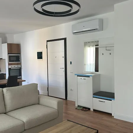 Aurela Διαμέρισμα Αλέσιον